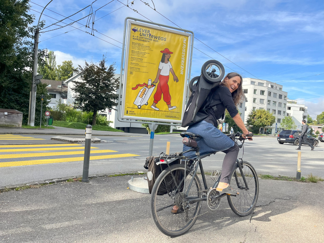 ... mit dem Velo ...